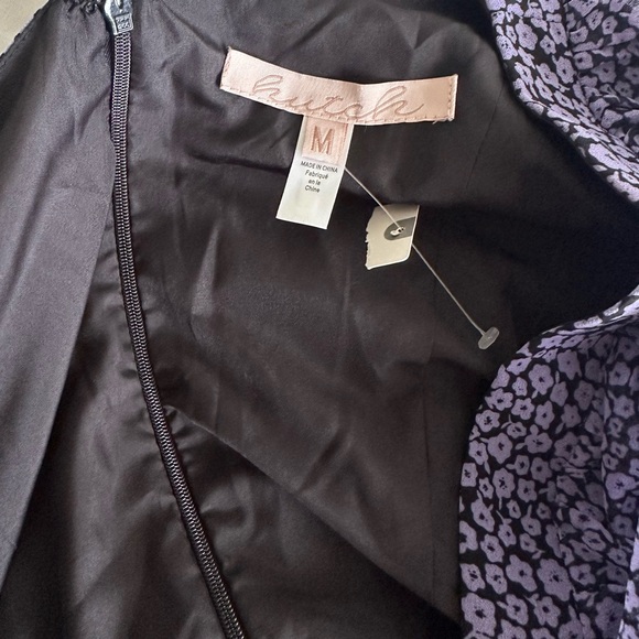 Anthropologie Hutch Long-Sleeve Deep-V Romper - Picture 8 of 8